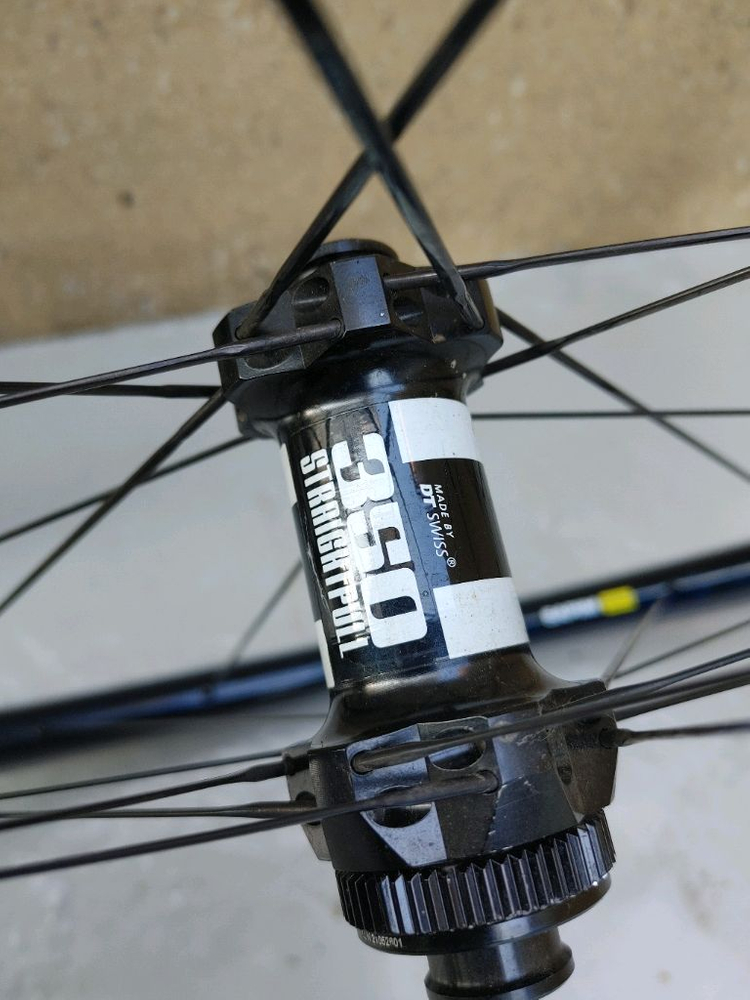 A급 )) 파스포츠 카제 KAZE 커스텀 튜블리스 디스크 50미리 카본 휠셋 팝니다(DT350허브) 60만 이미지