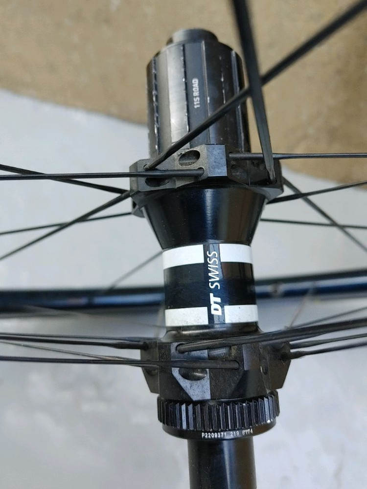 A급 )) 파스포츠 카제 KAZE 커스텀 튜블리스 디스크 50미리 카본 휠셋 팝니다(DT350허브) 60만 이미지