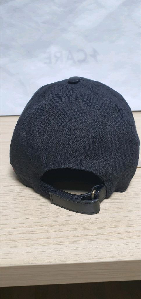 구찌 모자/볼캡 L(59) 새상품급 정품(한글텍)프라다루이비통디올고야드샤넬셀린느보테가생로랑발렌시아가버버리가방슈프림 이미지