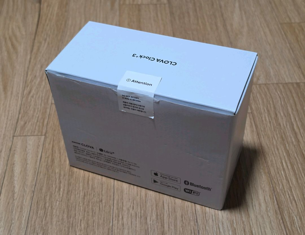클로바클락+ 3세대 Ai 스피커 풀박스 이미지