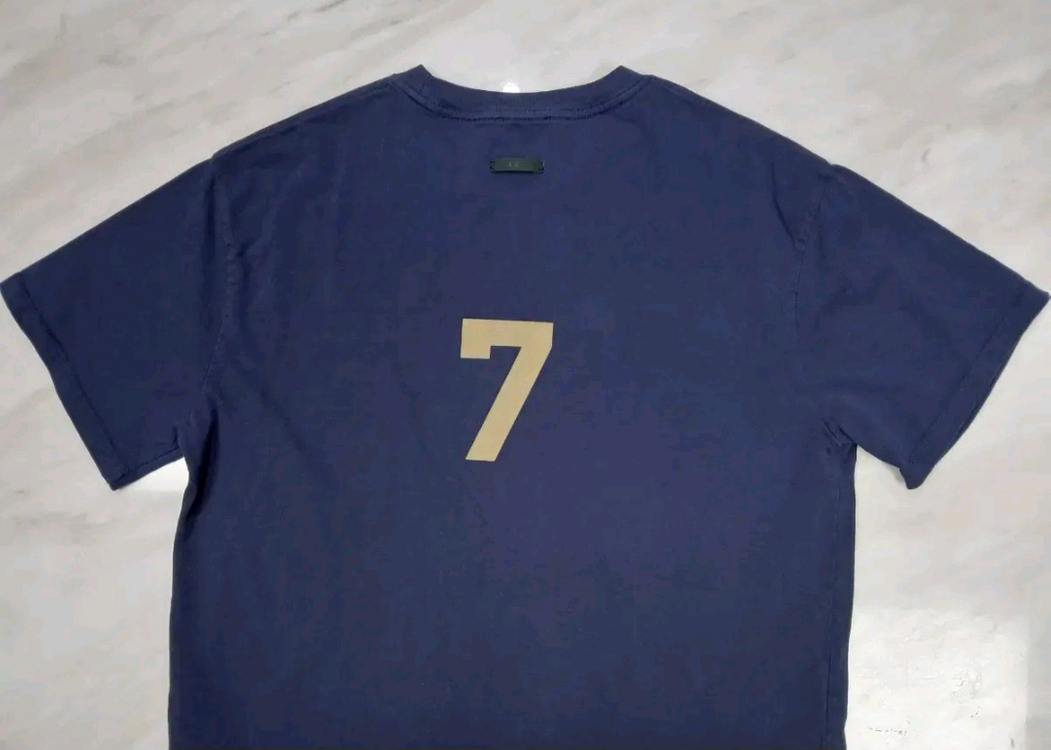 [미국 정품 파격가] 피오갓 시즌 컬렉션 반팔 티셔츠 L 사이즈 (폴로 랄프로렌 아미 꼼데가르송 us폴로) 이미지