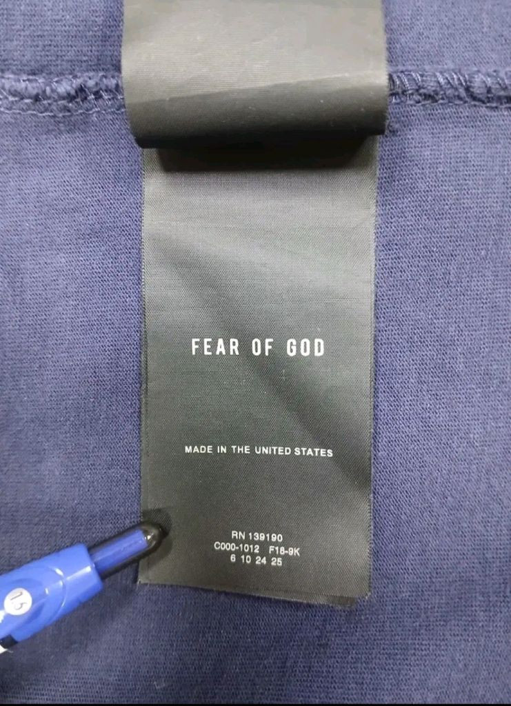 [미국 정품 파격가] 피오갓 시즌 컬렉션 반팔 티셔츠 L 사이즈 (폴로 랄프로렌 아미 꼼데가르송 us폴로) 이미지