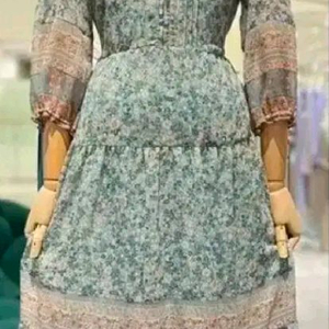 써스데이아일랜드 보헤미안 플라워 셔링 쉬폰원피스 55사이즈 새제품 파스텔블루컬러 이미지