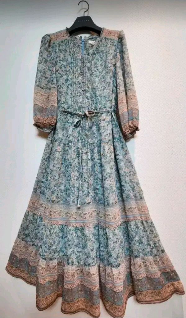 써스데이아일랜드 보헤미안 플라워 셔링 쉬폰원피스 55사이즈 새제품 파스텔블루컬러 이미지