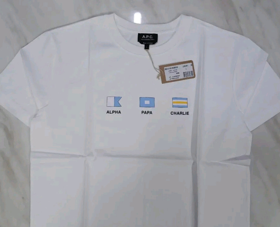 [미사용 새상품 남여공용] A.P.C 아페세 반팔 티셔츠 L 사이즈 (아미 꼼데가르송 폴로 랄프로렌 US폴로) 이미지