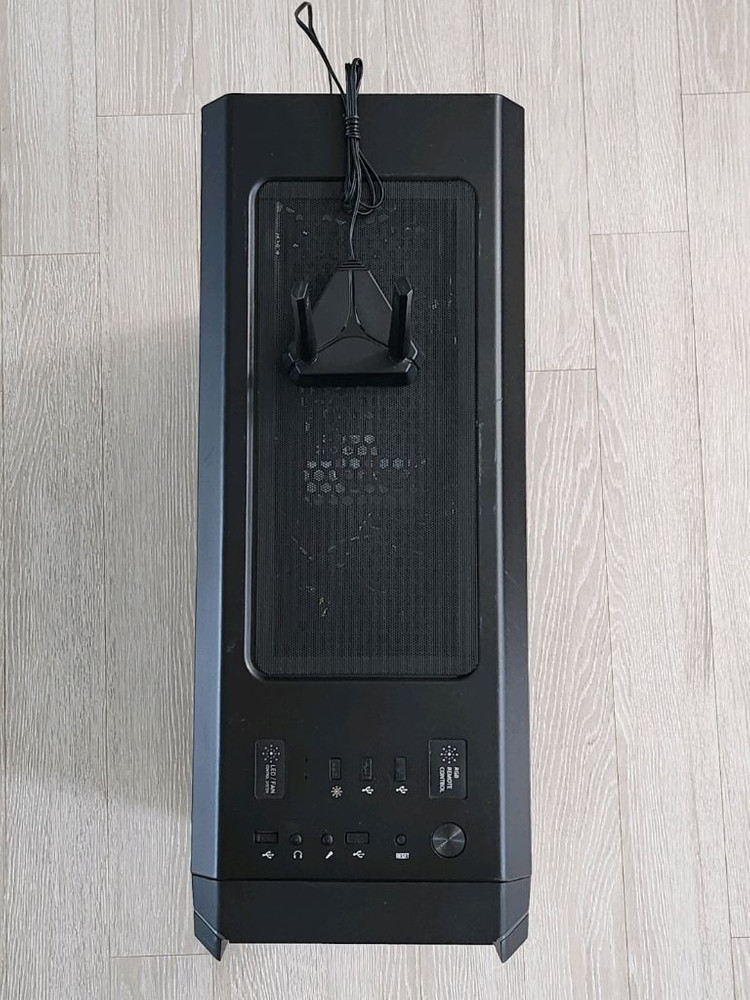 AMD 라이젠5 5600X, 16GB, 256GB, 640GB, RTX 2060 슈퍼 (2060S) 게임용 PC 이미지