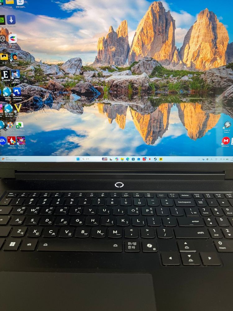 레노버 리전프로 9i 5090, 64gb, 4테라, 3d패널 이미지