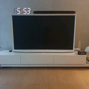 삼성 세리프65인치 티비 이미지
