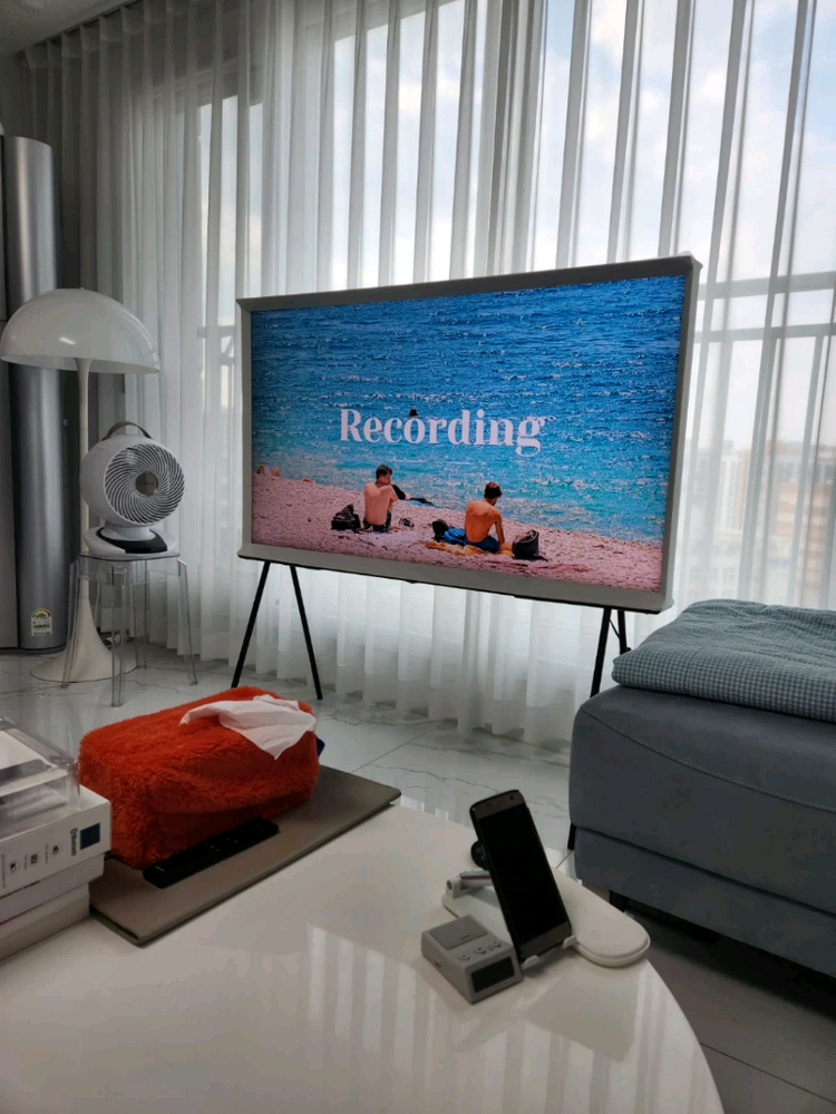 삼성 세리프65인치 티비 이미지