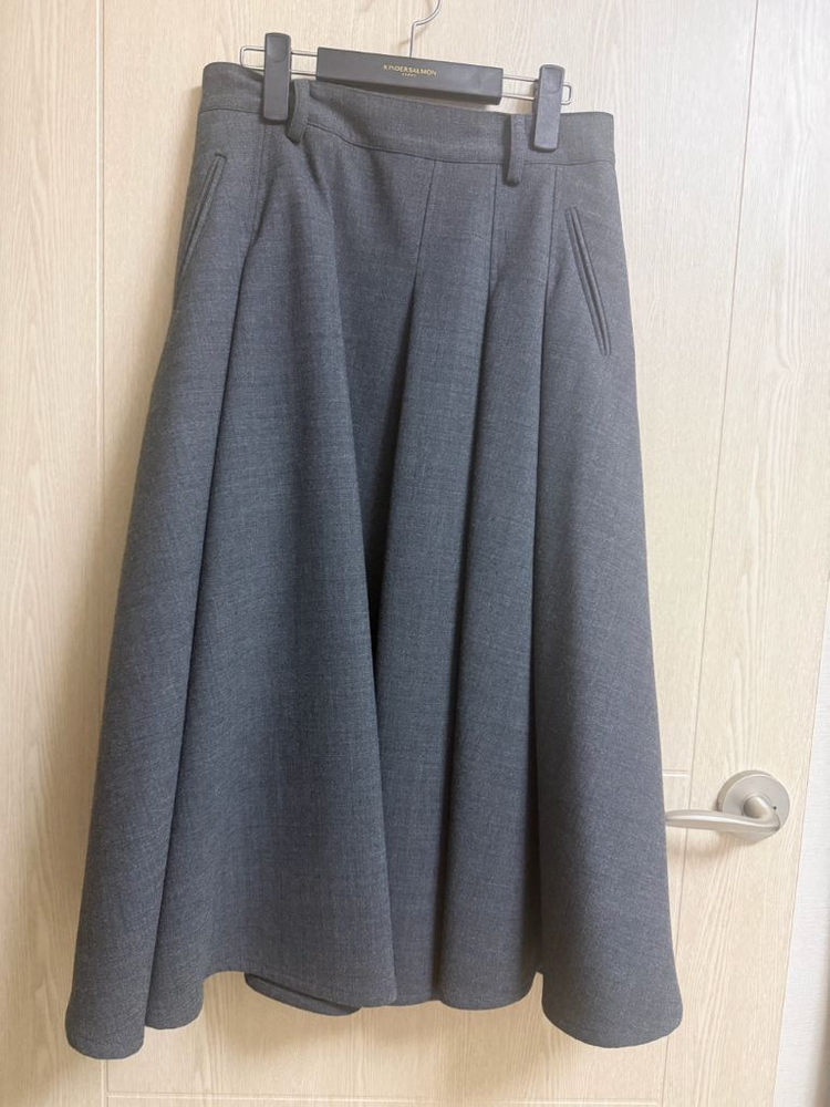 파사드패턴 테일러드 플레어스커트 미듐 차콜 이미지