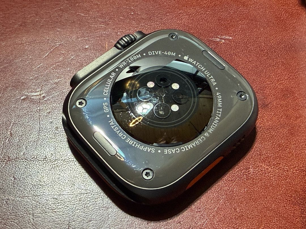 애플워치 울트라 3 49mm 블랙 티타늄 이미지