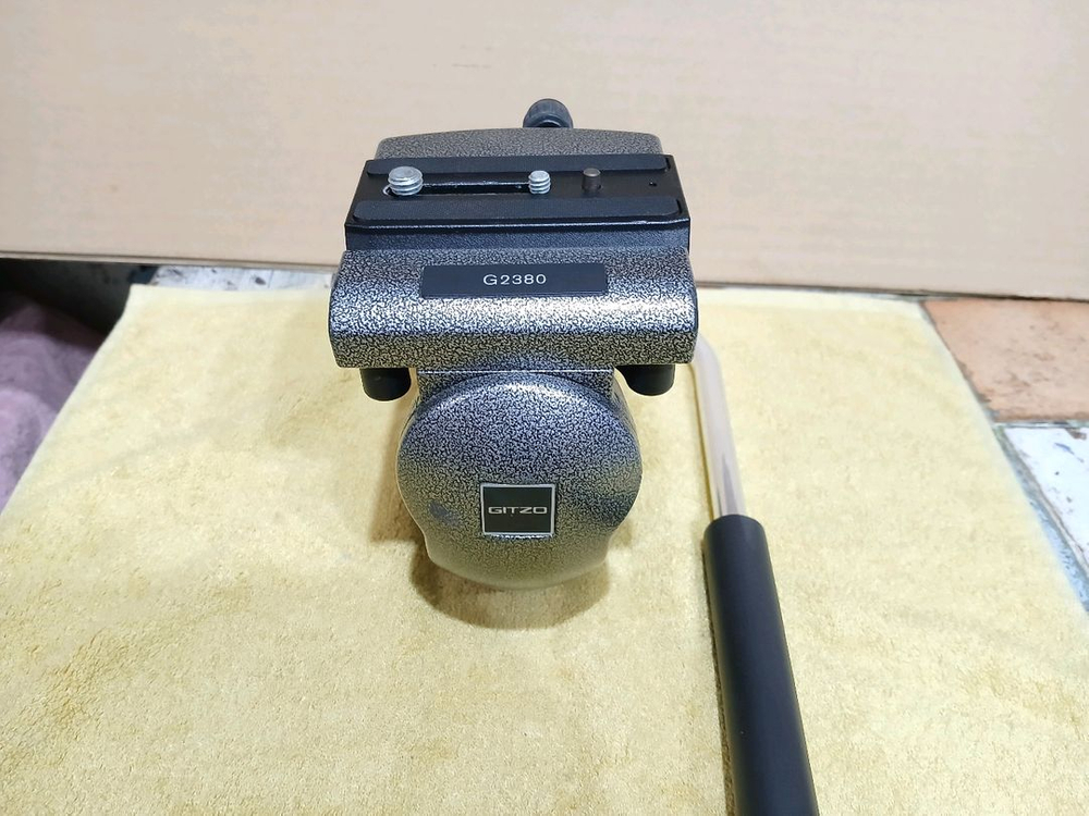 짓죠 비디오헤드 g2380 gitzo 이미지