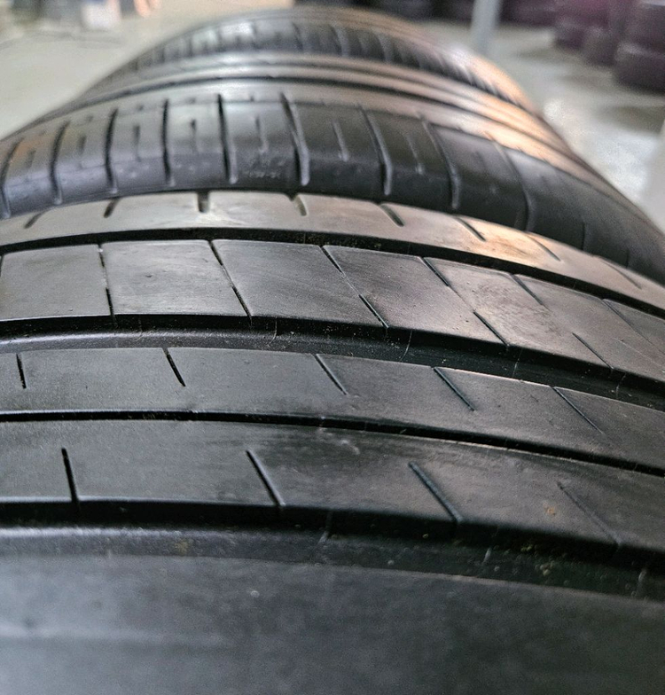 245 35 20 / 275 30 20 /2453520 /2753020#2453020 미쉐린 한대분 이미지