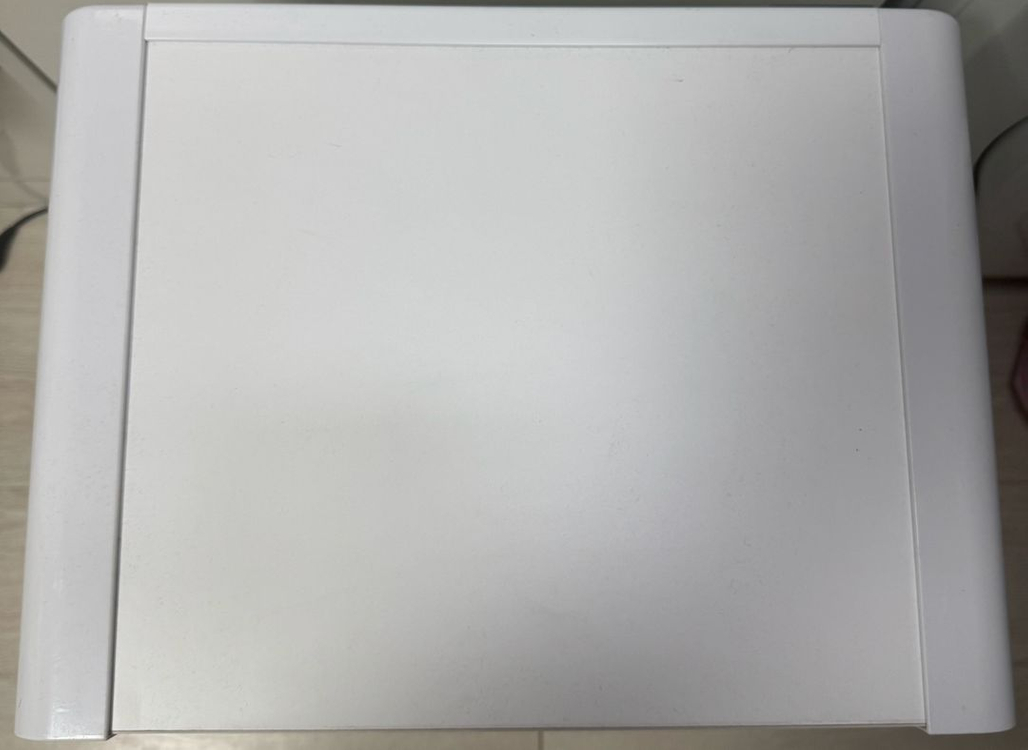 퍼니처스마트 에버딘미니 장식장(LED등 포함) 판매합니다. 이미지