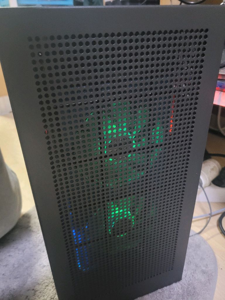 윈11 최고의 고가부품 nzxt h1 미니itx pc 와이파이 가능 게임 이미지