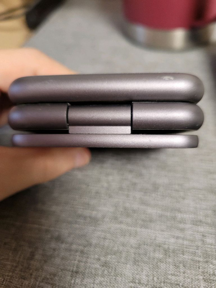 니케 3in1 폴더블 충전기 본체+케이블 판매 이미지