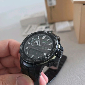 카시오 프로트렉 PRW-6000Y 아웃도어 시계 이미지