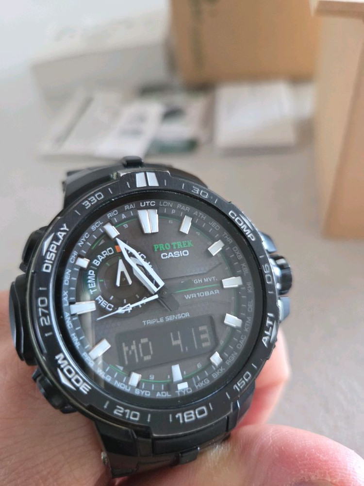 카시오 프로트렉 PRW-6000Y 아웃도어 시계 이미지