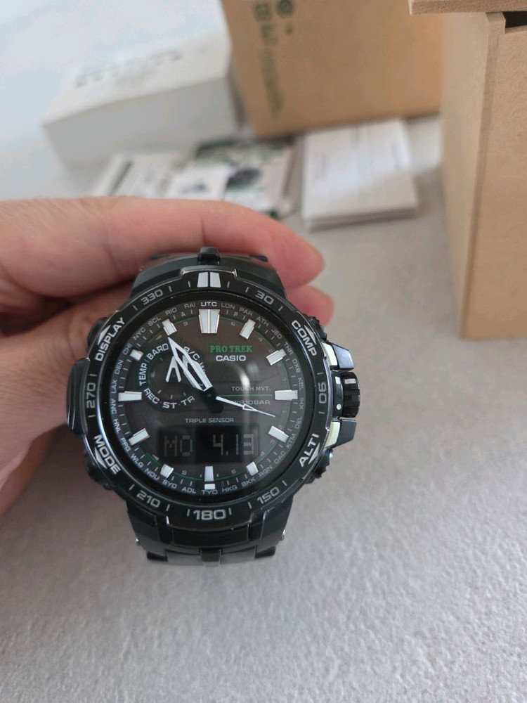 카시오 프로트렉 PRW-6000Y 아웃도어 시계 이미지