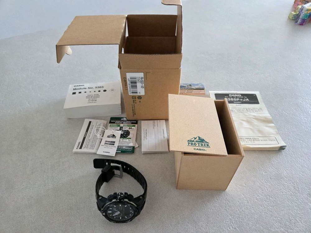 카시오 프로트렉 PRW-6000Y 아웃도어 시계 이미지