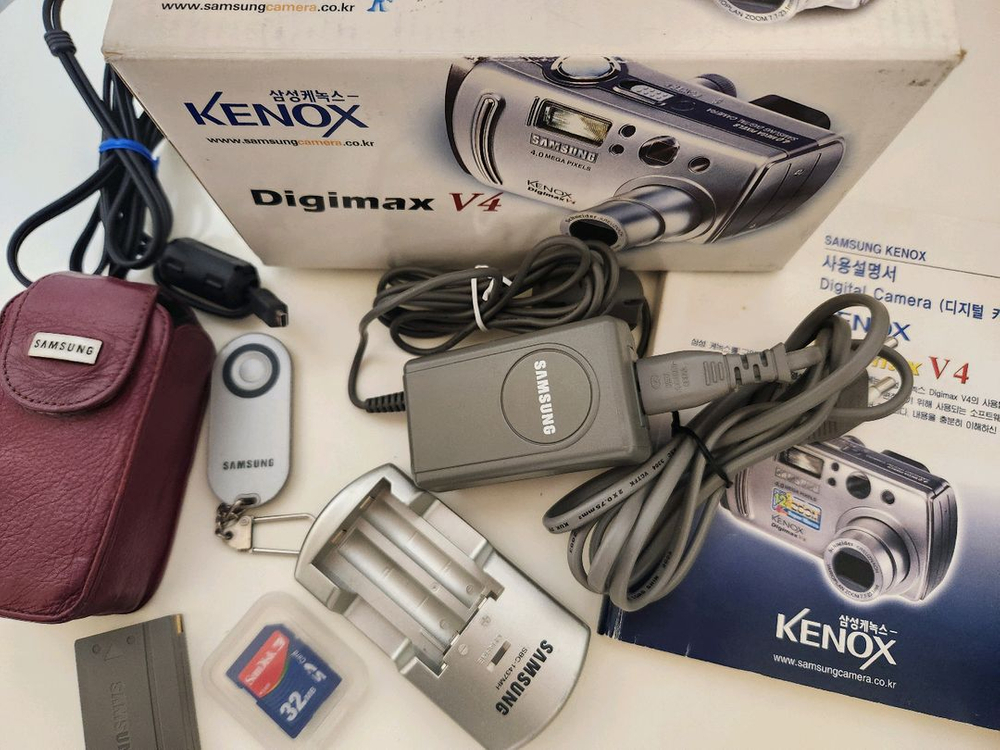 삼성 디카 V4 이미지