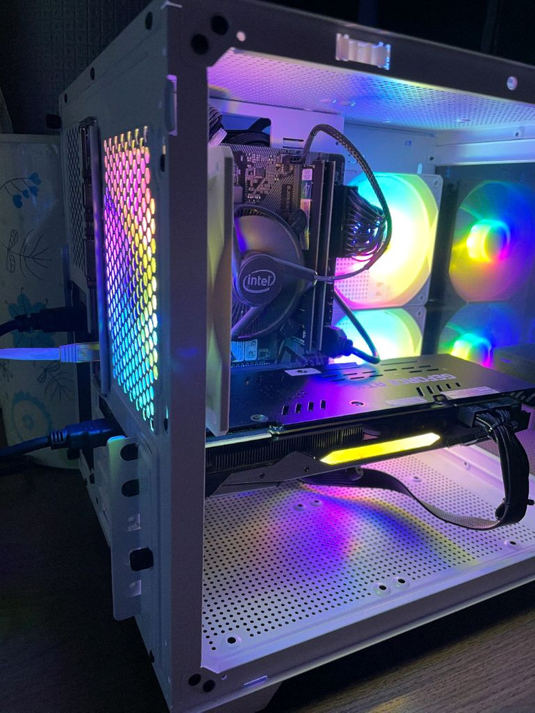 i5 10400 RTX 2080 데스크탑 팝니다 이미지