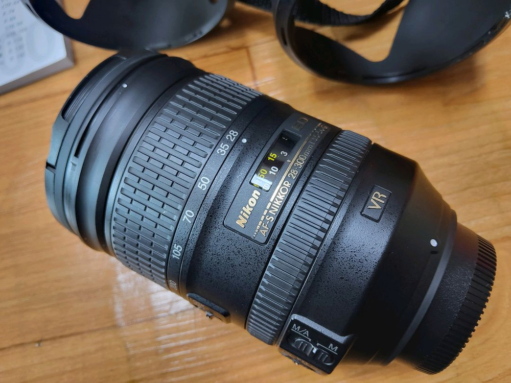 니콘 28-300mm vr 이미지