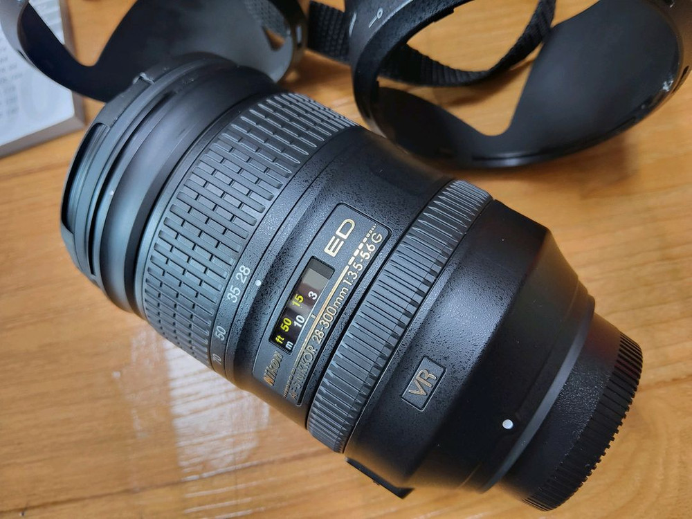 니콘 28-300mm vr 이미지