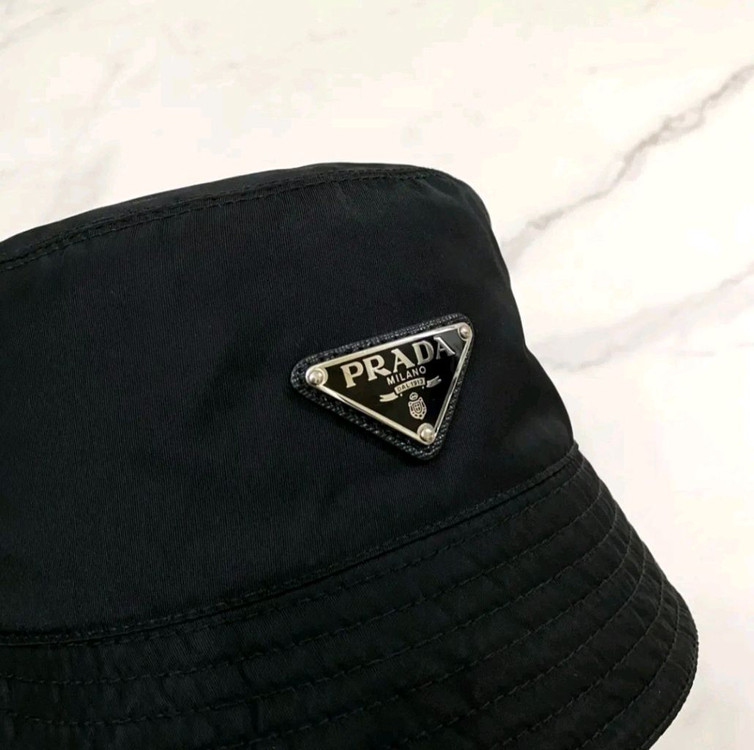 프라다 리나일론 버킷햇 모자 벙거지 2HC137 블랙 M사이즈 이미지