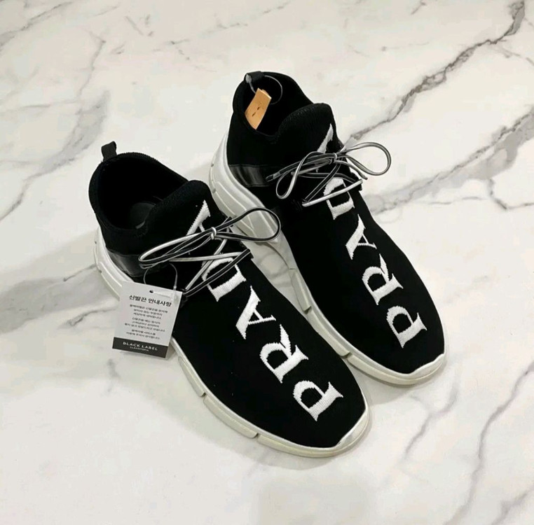 7 프라다 XY 로고 니트 스니커즈 신발 블랙 화이트 풀박스 이미지