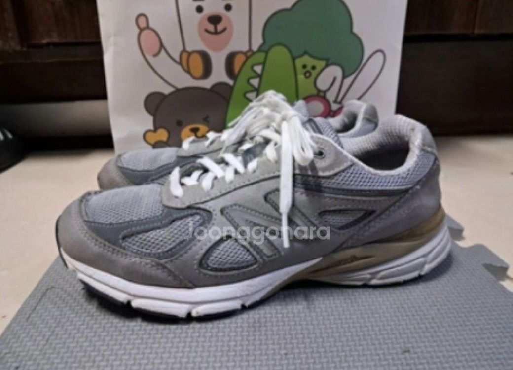 뉴발란스 정품 990V5 235운동화 이미지