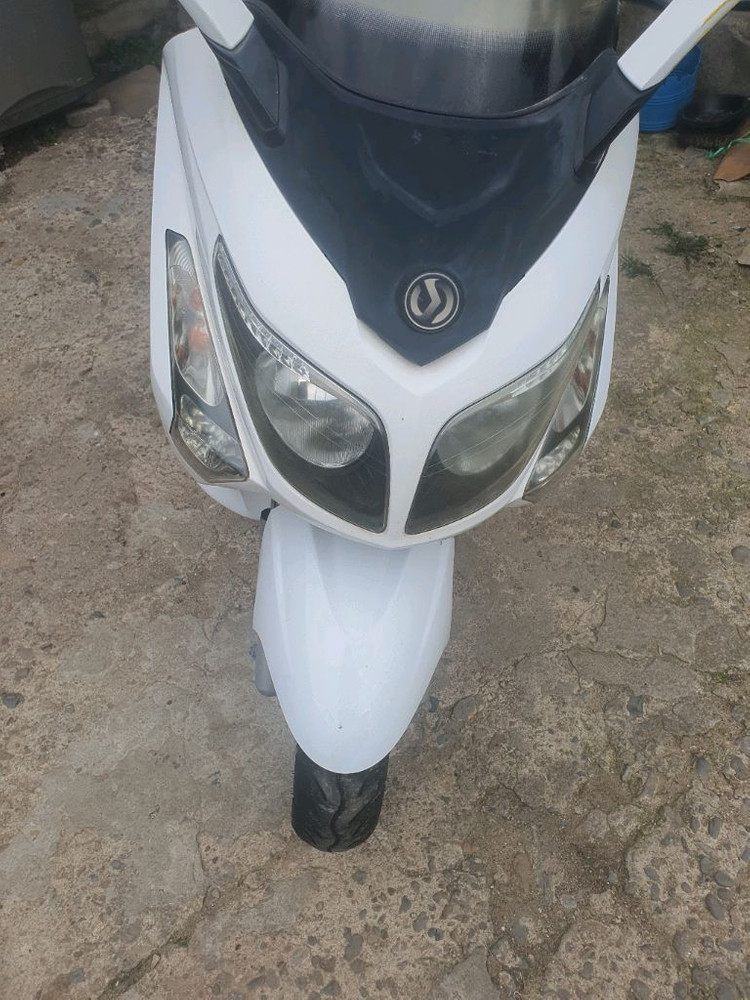 sym 보이져 125cc 이미지
