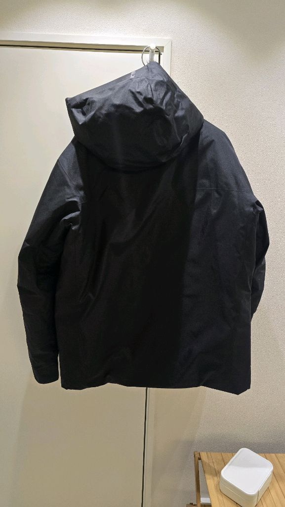 아크테릭스 마카이 다운패딩 XL 백화점정품 이미지