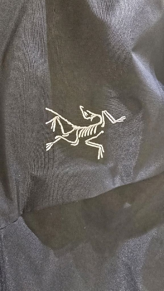 아크테릭스 마카이 다운패딩 XL 백화점정품 이미지