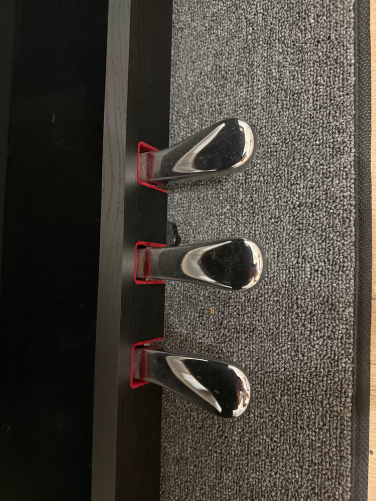 야마하디지털피아노ydp-144 이미지