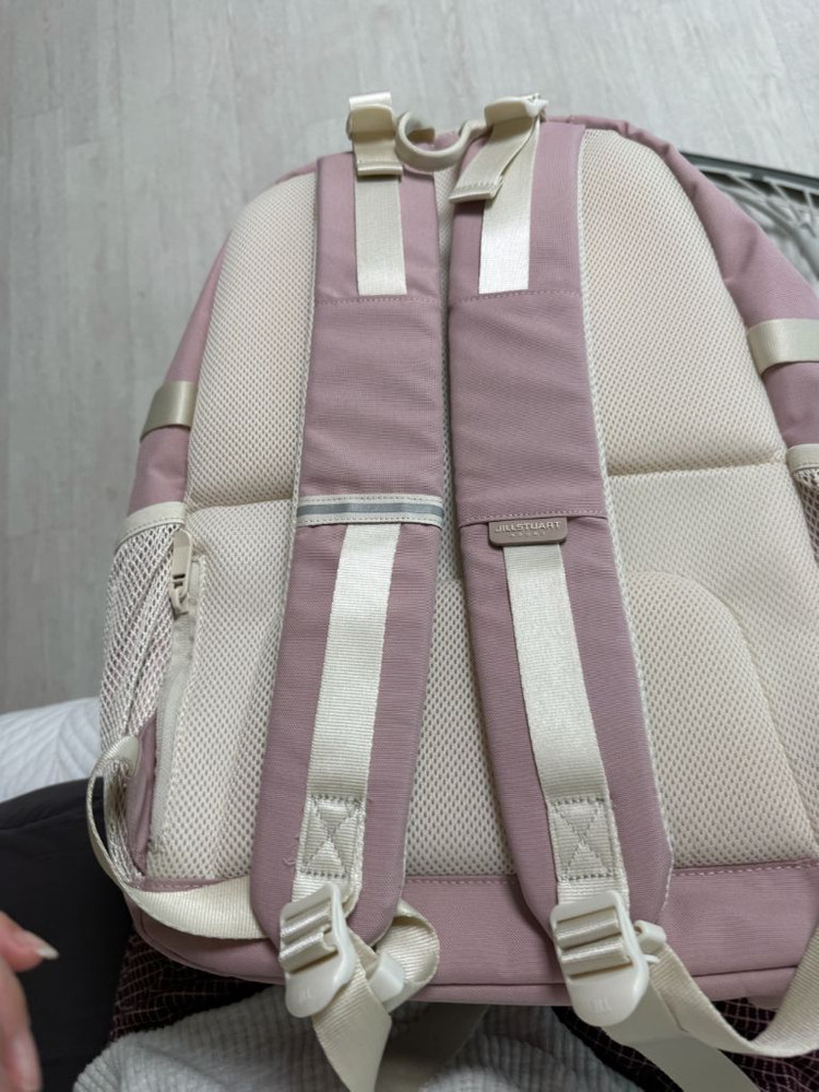 질스튜어트 스포츠 백팩 이미지