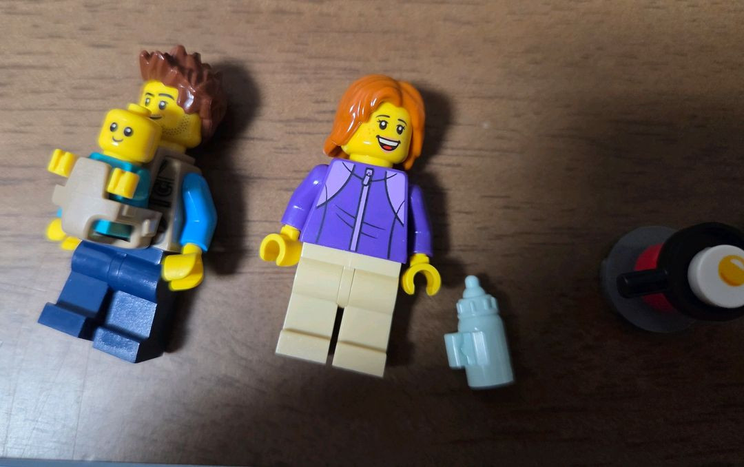 레고 시티 60283 캠핑카 이미지