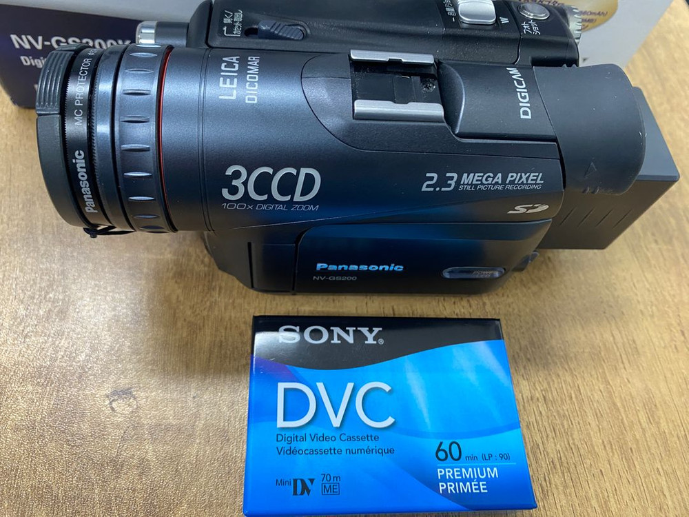 파나소닉 빈티지 Mini DV 6mm 캠코더 NV-GS200 이미지