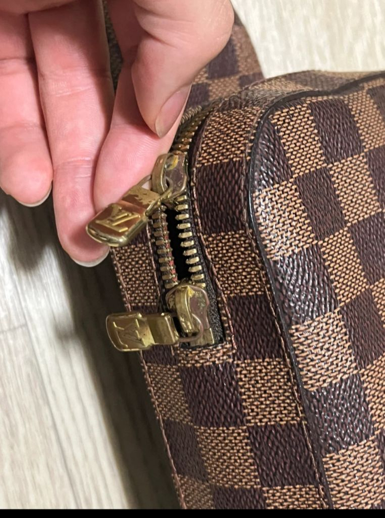 정품 루이비통 제로니모스 다미에 힙색 슬링백판매합니다 이미지