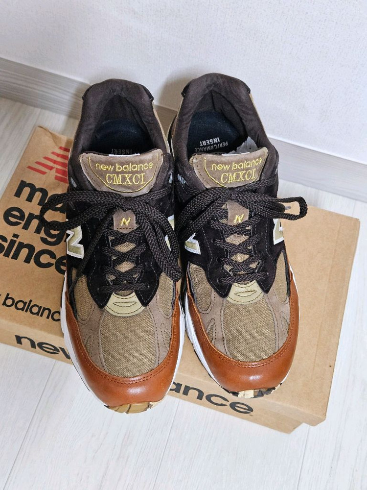 뉴발란스 991한정판 275 이미지