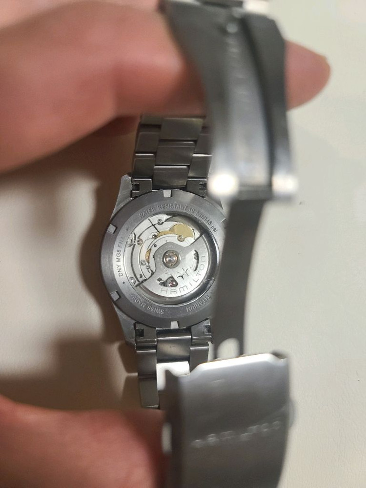 해밀턴 카키 티타늄 검정(38mm) 이미지