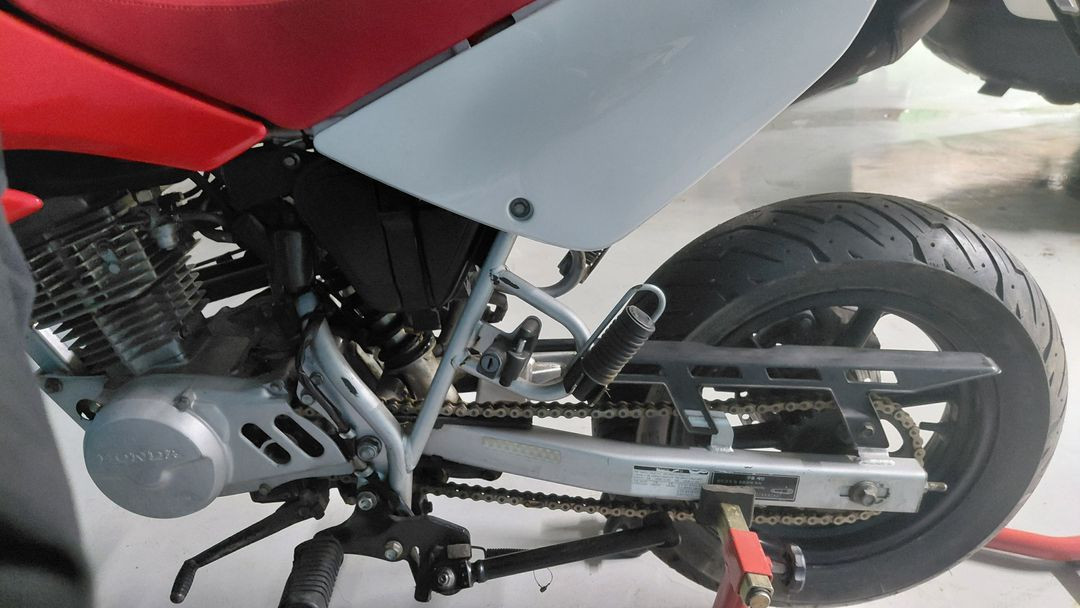 혼다 xr100 이미지