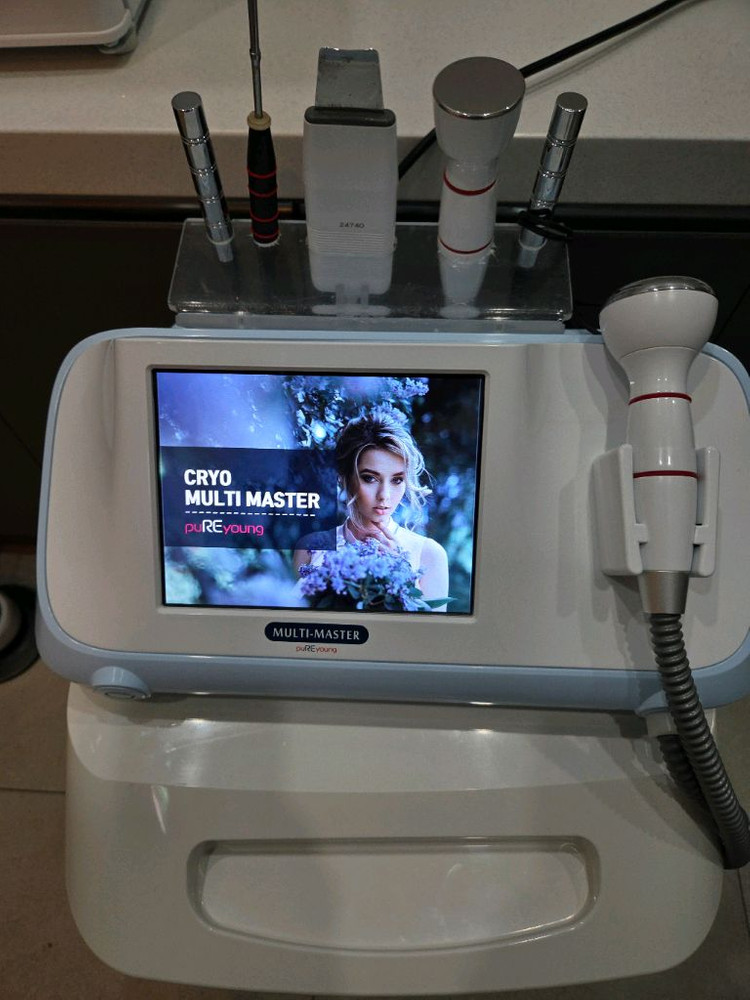 퓨리영 멀티마스터 복합피부관리기 이미지