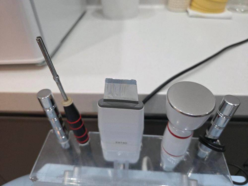 퓨리영 멀티마스터 복합피부관리기 이미지