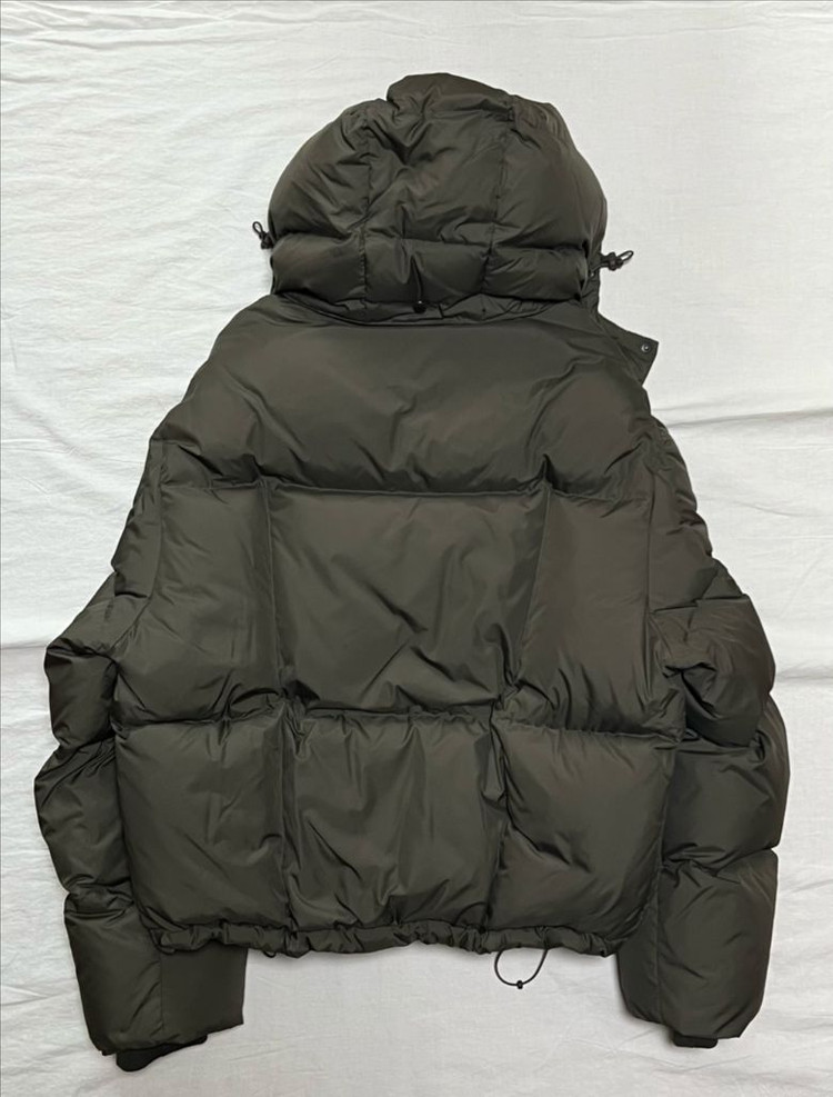 [새상품] S) 벨리에 크로스 라인 후디드 구스 다운 패딩 올리브 이미지