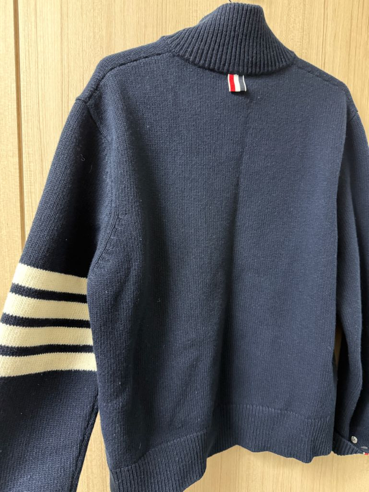 톰브라운 정품 니트 집업 가디건 이미지