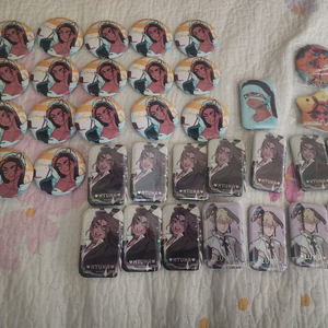 에이스테 현아 루카 캔뱃지 대량 판매 이미지