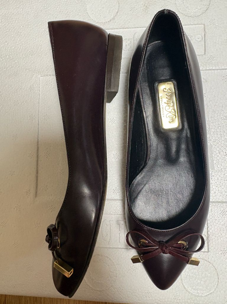 지니킴 다크와인 플랫슈즈 225 (35.5사이즈) 이미지