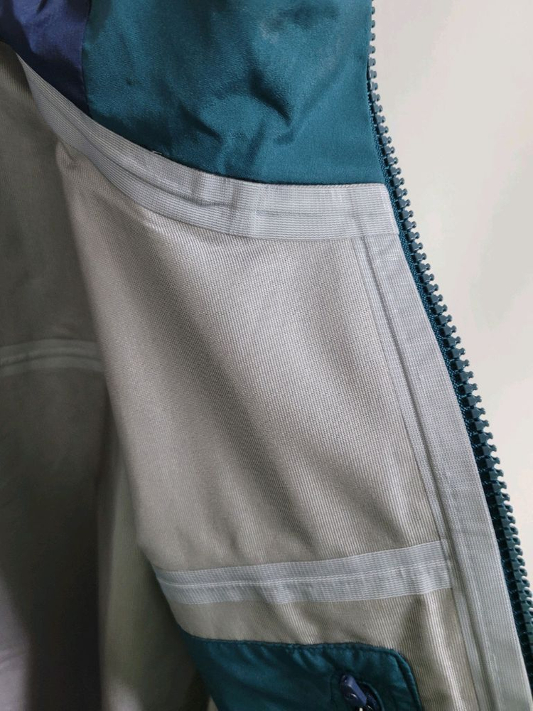 새상품)디스커버리 남성 고어텍스 바람막이 95~110 이미지