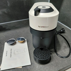 네스프레소 버츄오 팝 / 1회 사용 / 거의 새상품(경기도과천직거래) 이미지